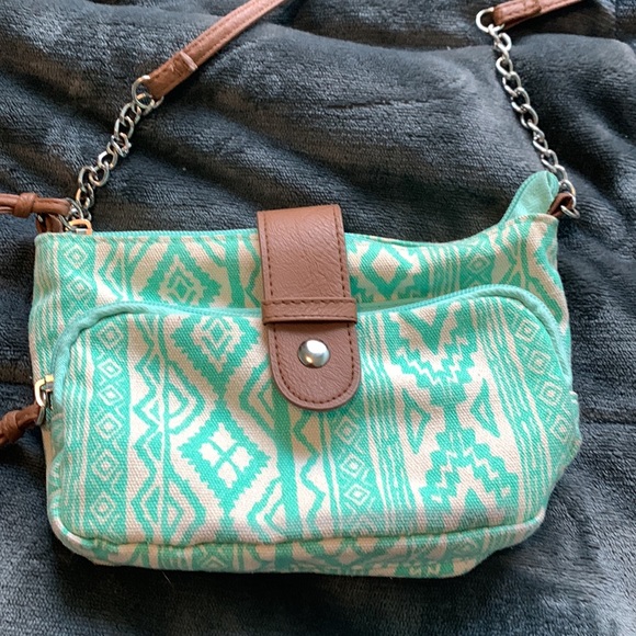 Purse - Picture 2 of 5